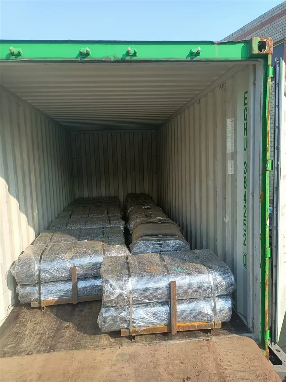 Cross Twisted Bar For Steel Grating factory